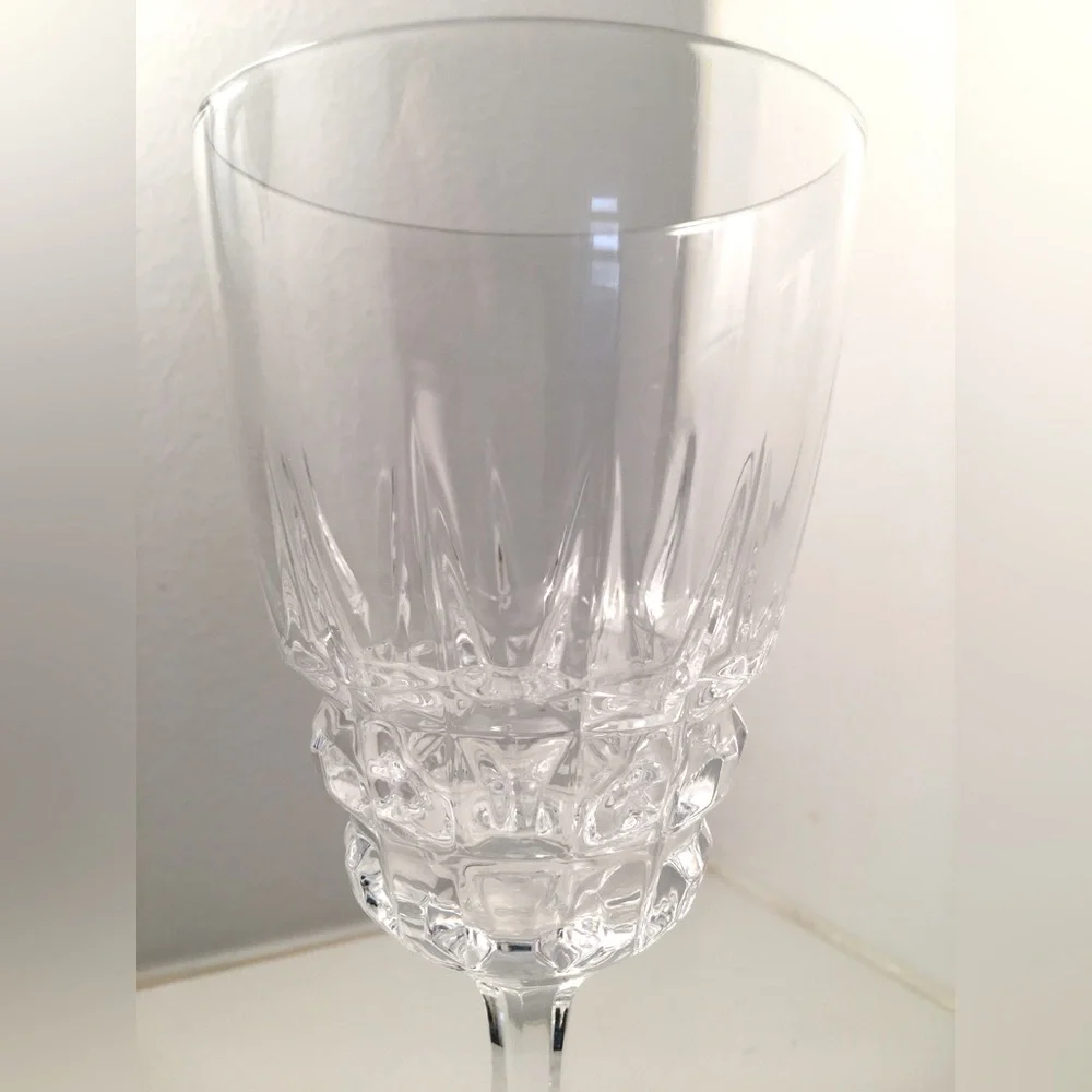 Crystal Wine Glasses - Set of 4
